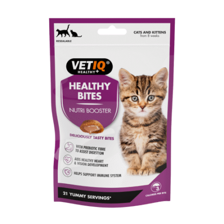 مارك اند شابل مكافأت صحية داعمة بنكهة السلمون للقطط الصغيرة 65غ